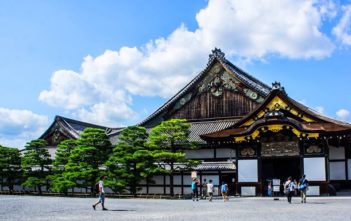 Nijo Castle (Nijo-jo) – the place facing the begining and the end of Edo Period.